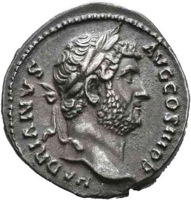 Denar mit neuer, eigenständiger Darstellung der Büste Hadrians aus der späteren Regierungszeit (120 - 121 n. Chr.) MK / 28 B 5