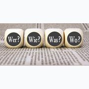 Vier Würfel mit der Aufschrift: Wer? Wie? Was? Wo? © stockpics - Fotolia