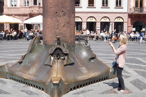 Mainz selbst entdecken - Heunensäule