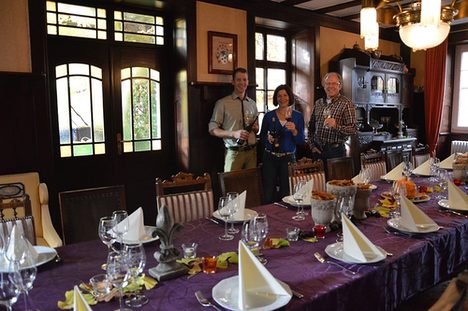 Jugendstil-Esszimmer im Weingut Bernhard-Räder.